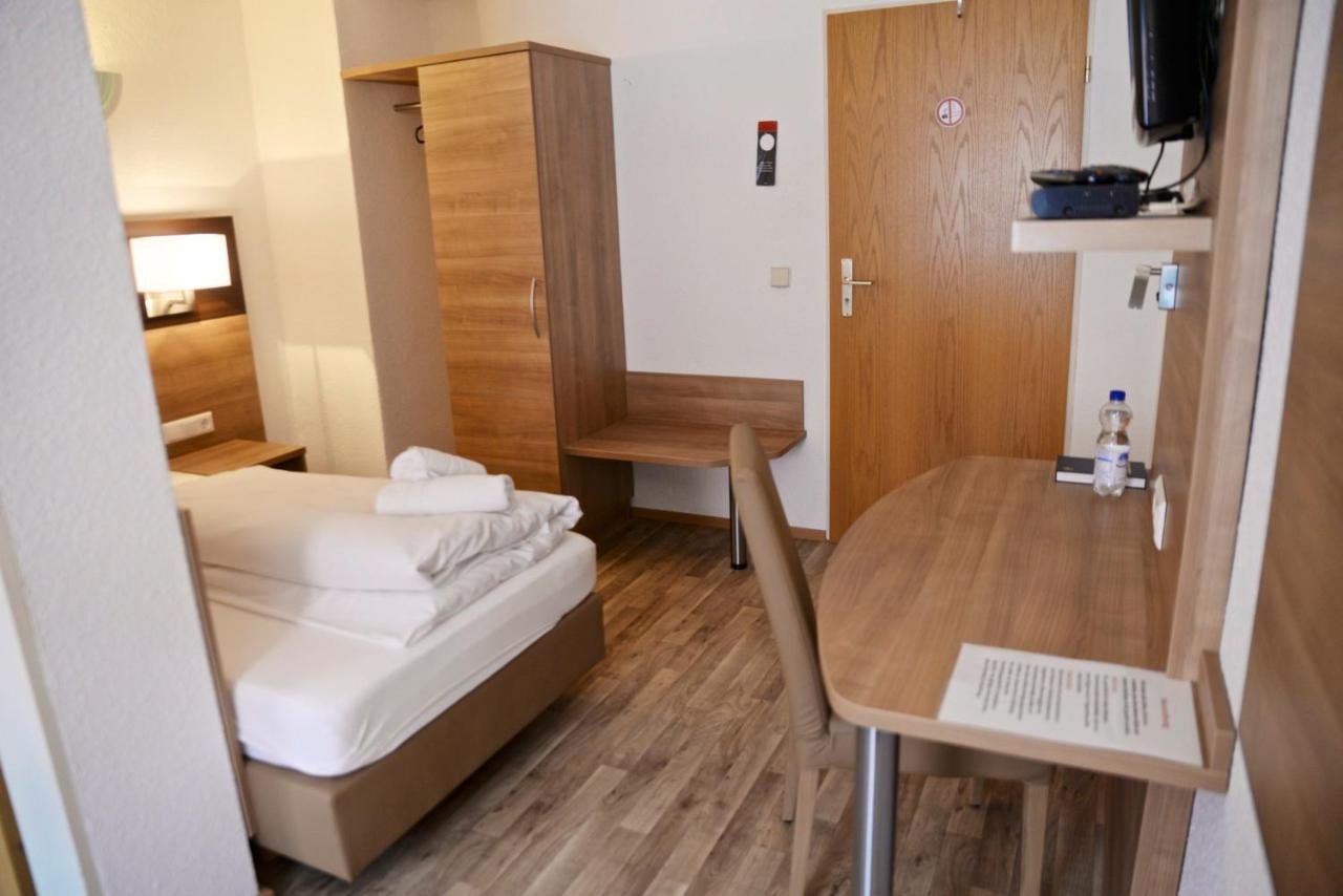 Hotel La Stella à Süßen Extérieur photo