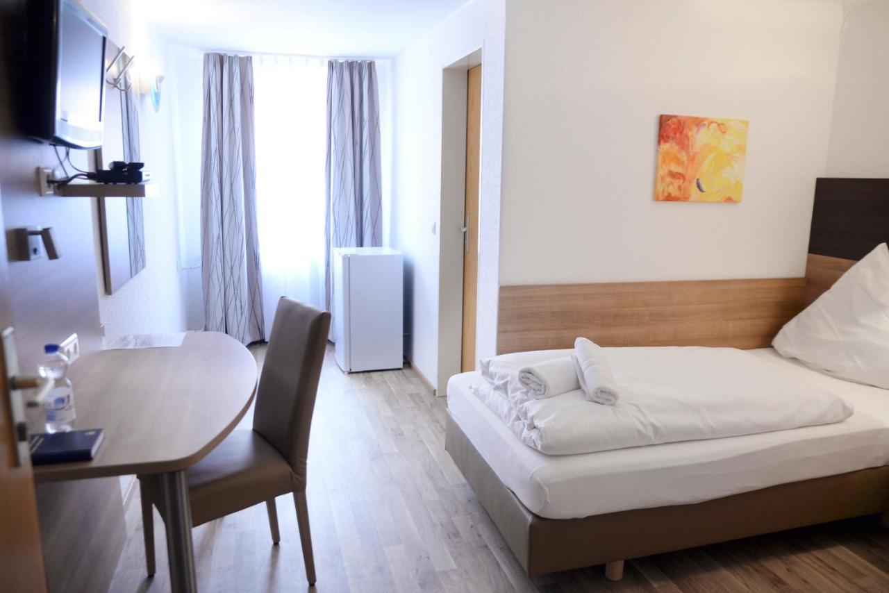 Hotel La Stella à Süßen Extérieur photo