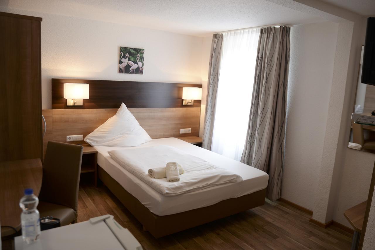 Hotel La Stella à Süßen Extérieur photo